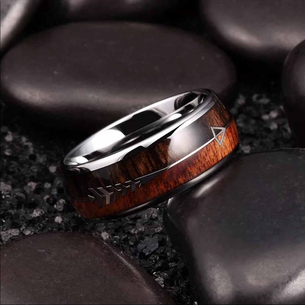 New 8mm Tungsten Koa Wood Arrows Inlay Band Ring - Picture 4 of 4